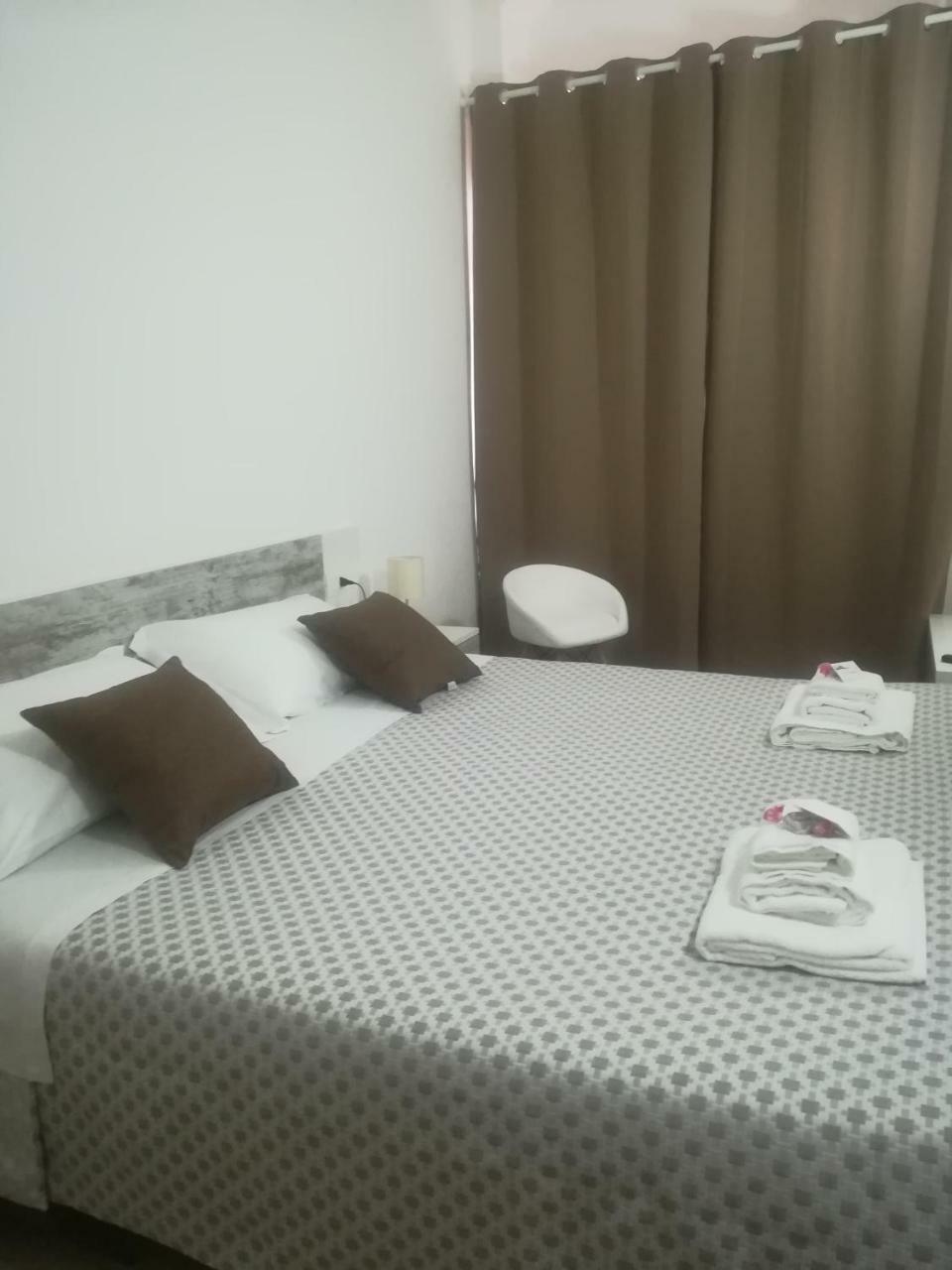 B.House Bed & Breakfast Cagliari Dış mekan fotoğraf